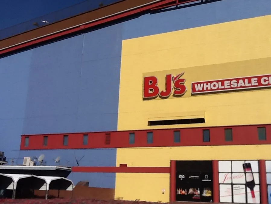 BJ's Wholesale Club (Middle Village) — foto 3