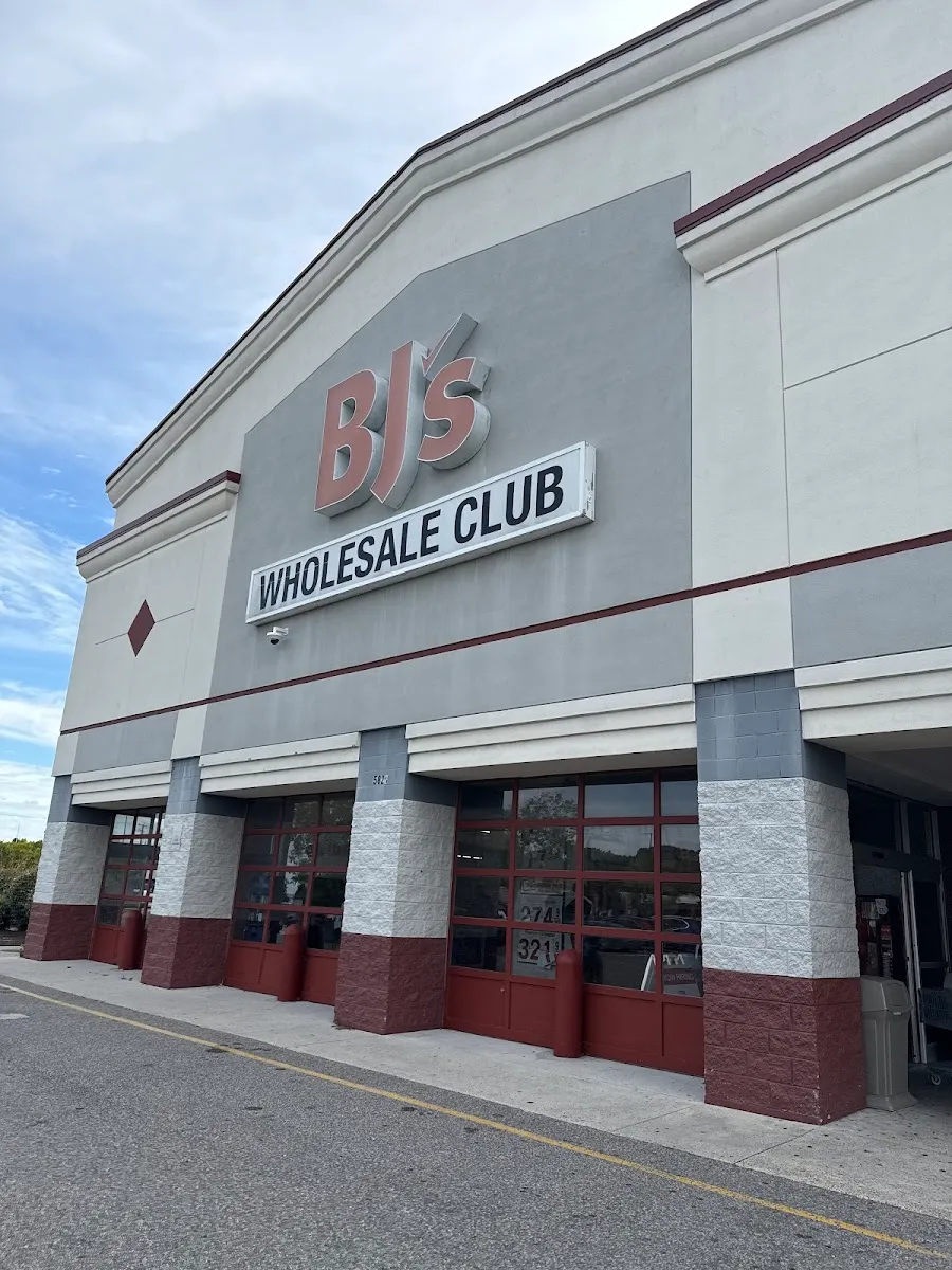 BJ's Wholesale Club (Norfolk)