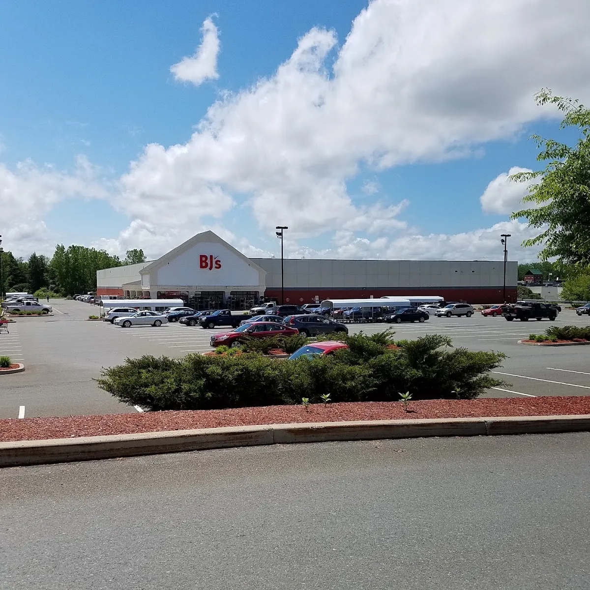 BJ's Wholesale Club (Pittsfield) — photo 3