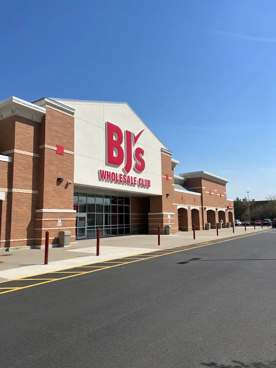 BJ's Wholesale Club (Staten Island) — photo 2