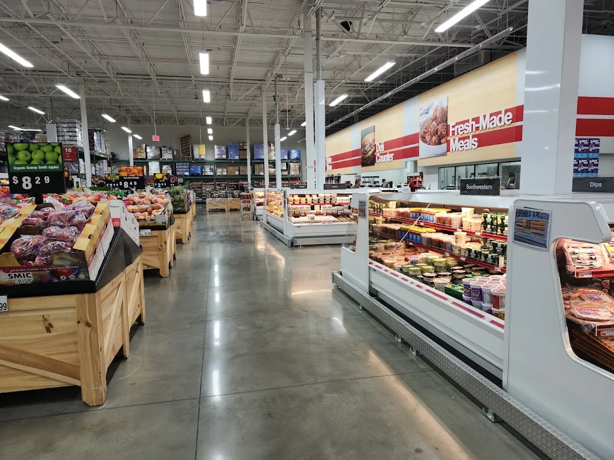 BJ's Wholesale Club (Staten Island) — photo 3
