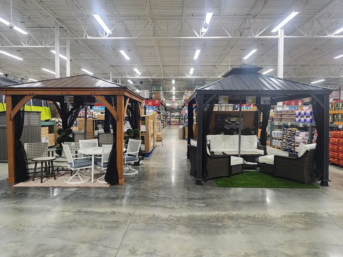 BJ's Wholesale Club (Staten Island) — photo 6