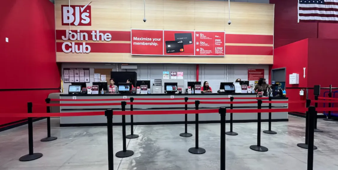 BJ's Wholesale Club (Staten Island) — photo 9