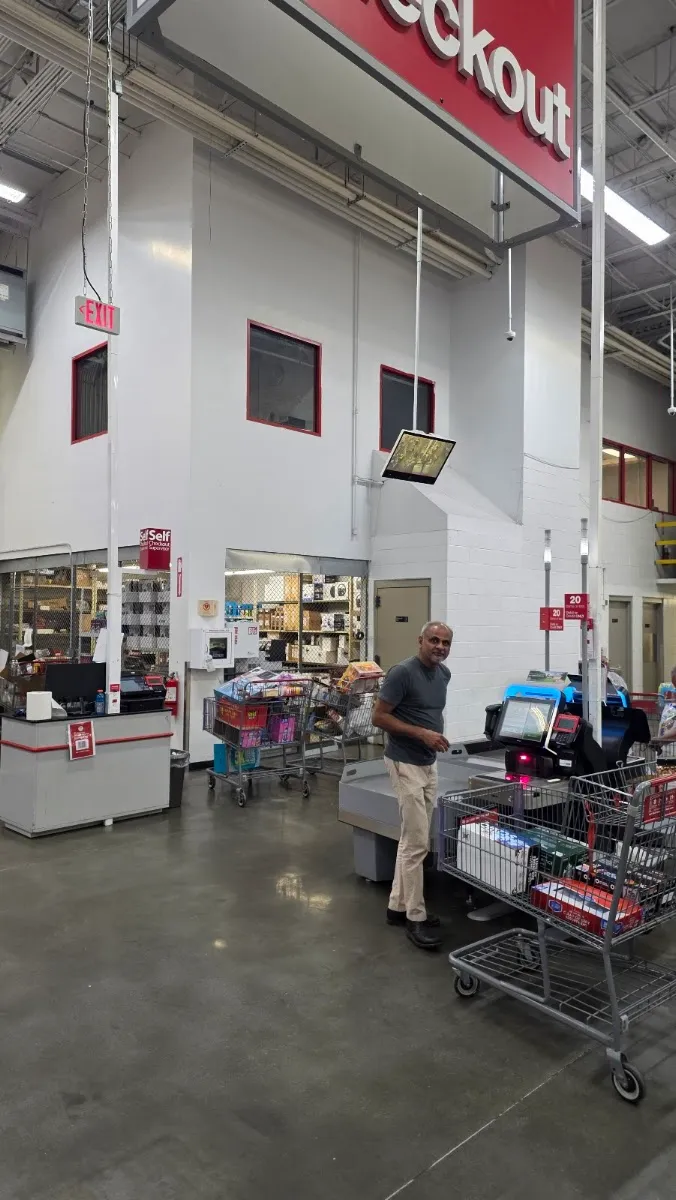 BJ's Wholesale Club (Westbury) — photo 3