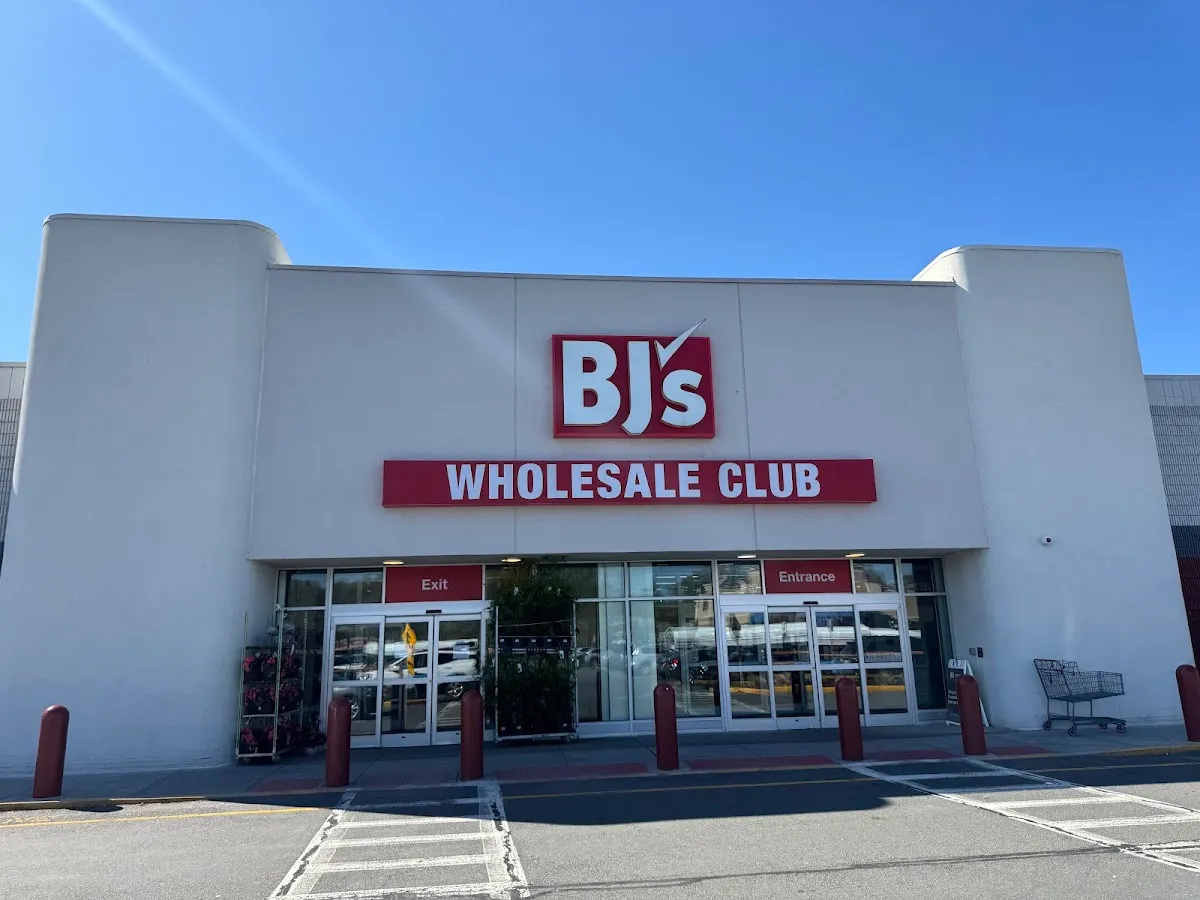 BJ's Wholesale Club (White Plains)