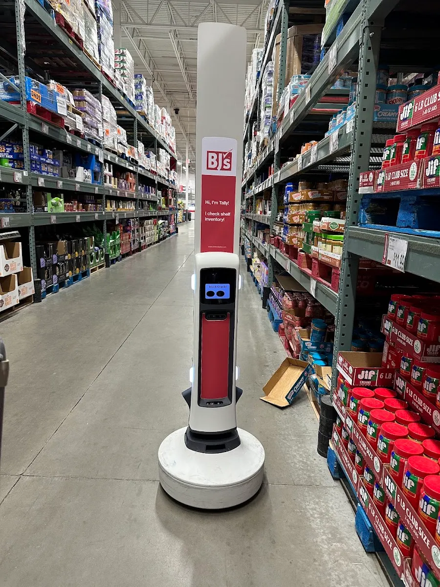 BJ's Wholesale Club (Williamsville) — photo 10
