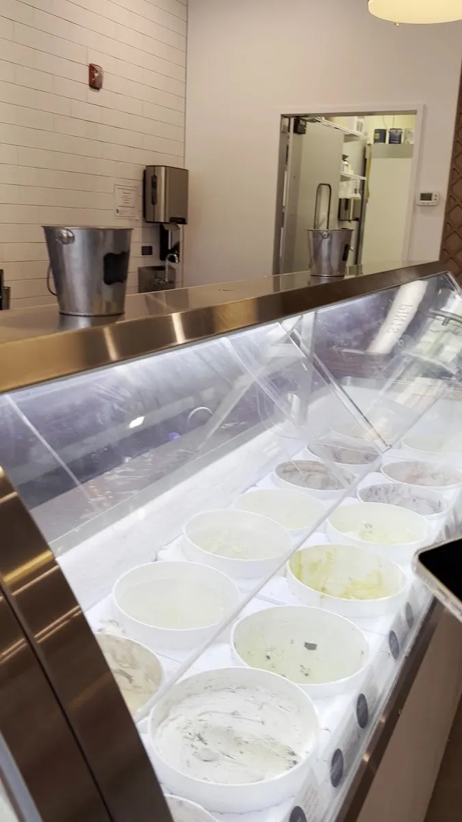 Blue Cow Ice Cream Co. (Greengate) — foto 2