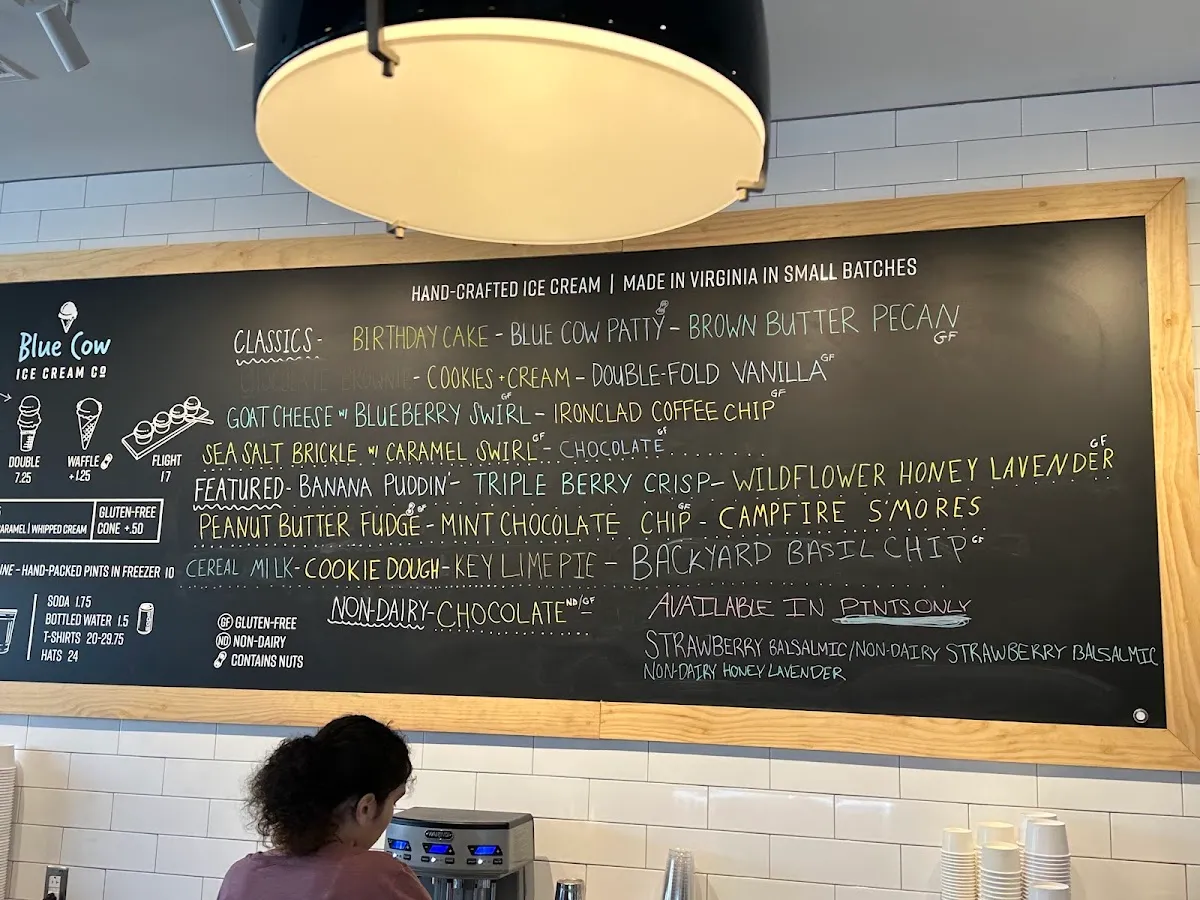 Blue Cow Ice Cream Co. (Greengate) — foto 7