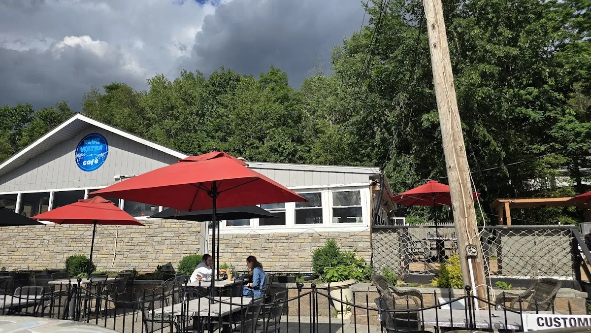 Blue Water Café — photo 3