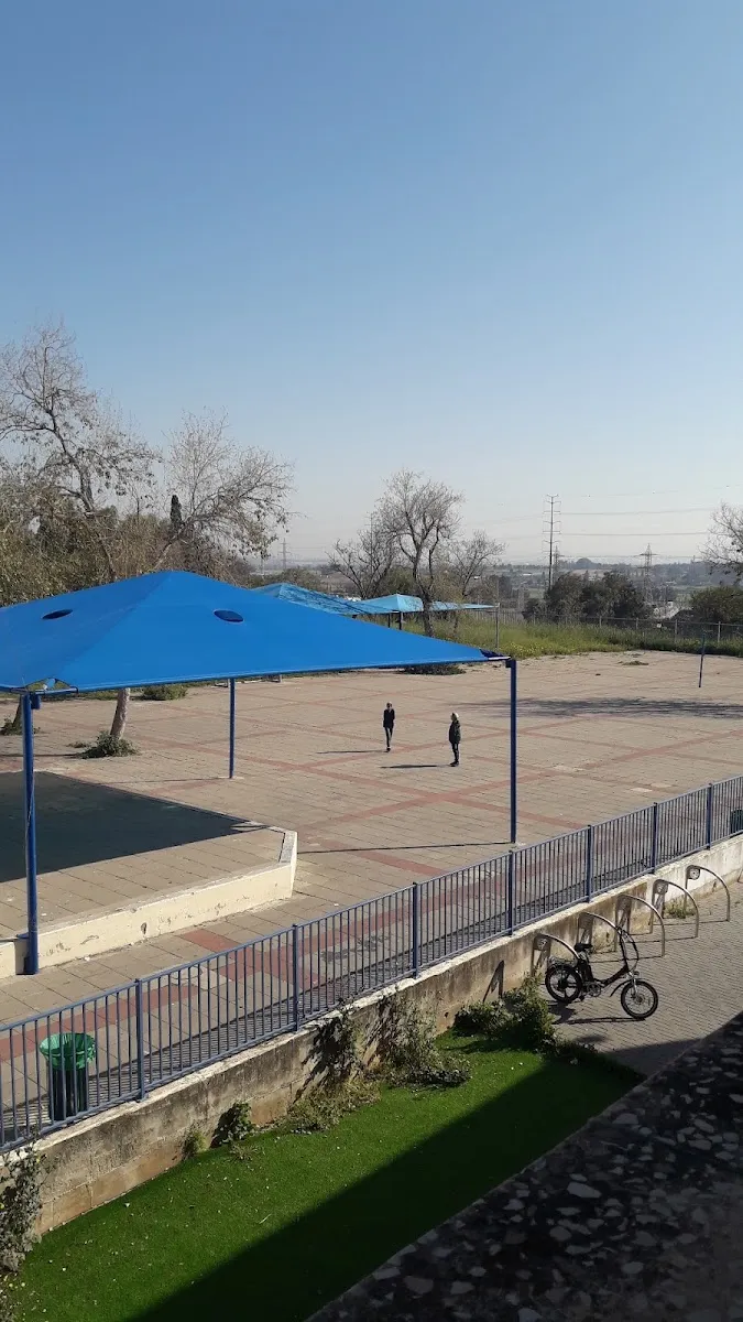 Bnei Akiva Yeshiva in Rishon Lezion