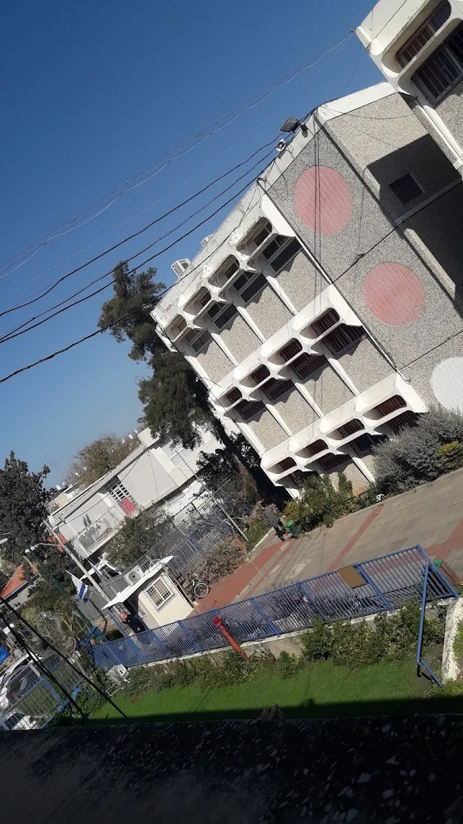 Bnei Akiva Yeshiva in Rishon Lezion — foto 2