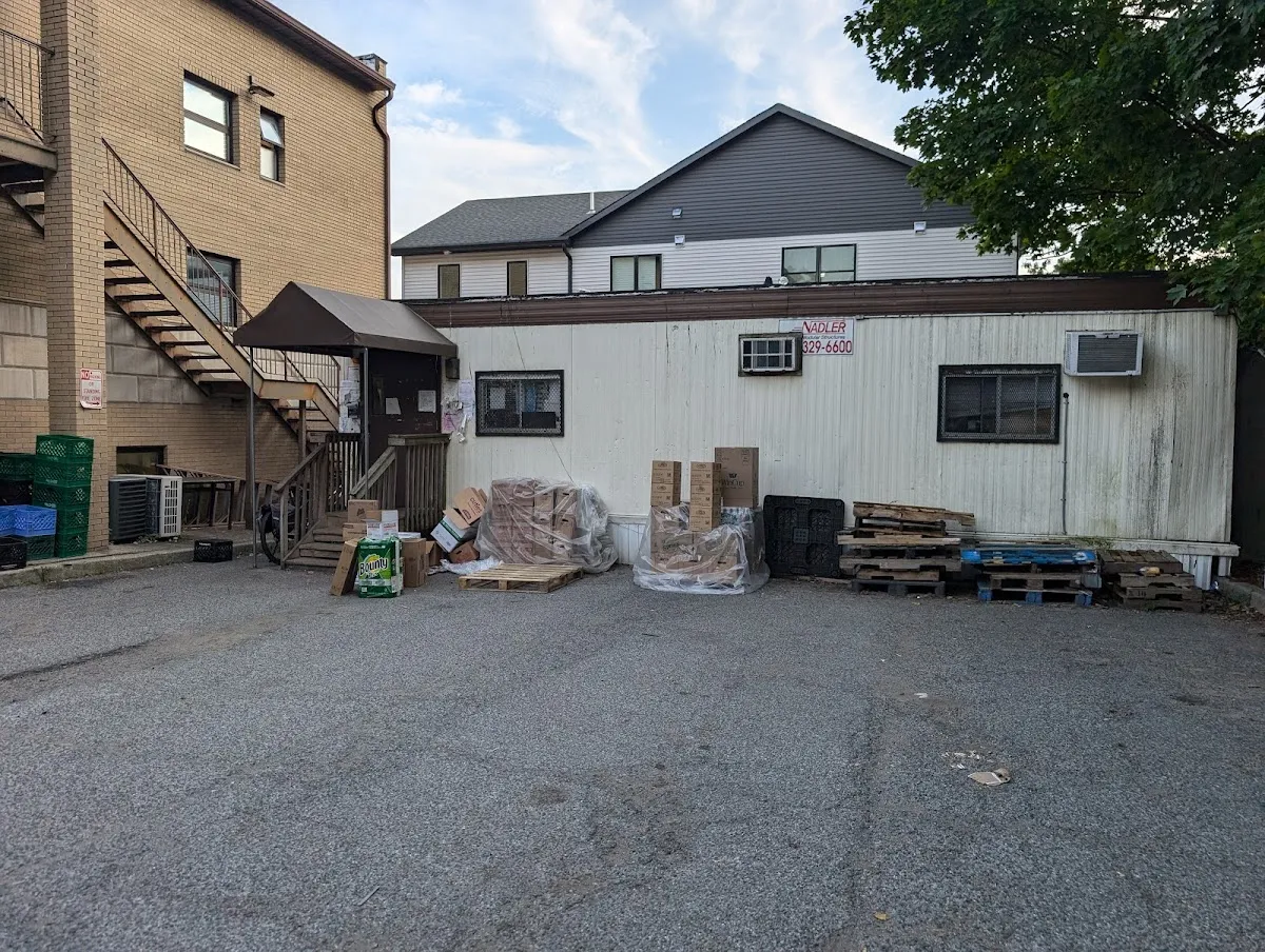 Bobov Monsey Grocery — photo 8
