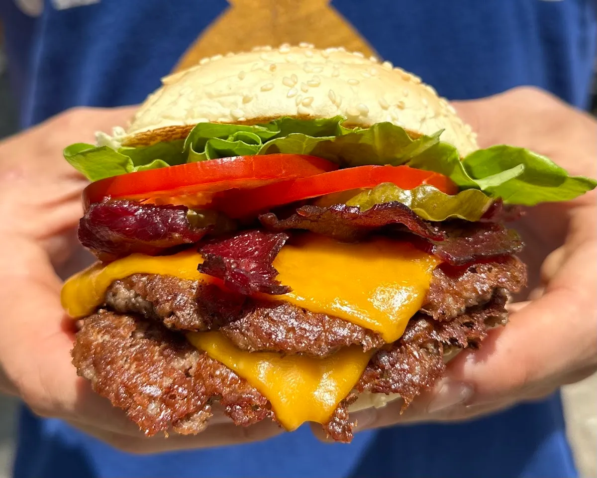 Bodega Burger — photo 3