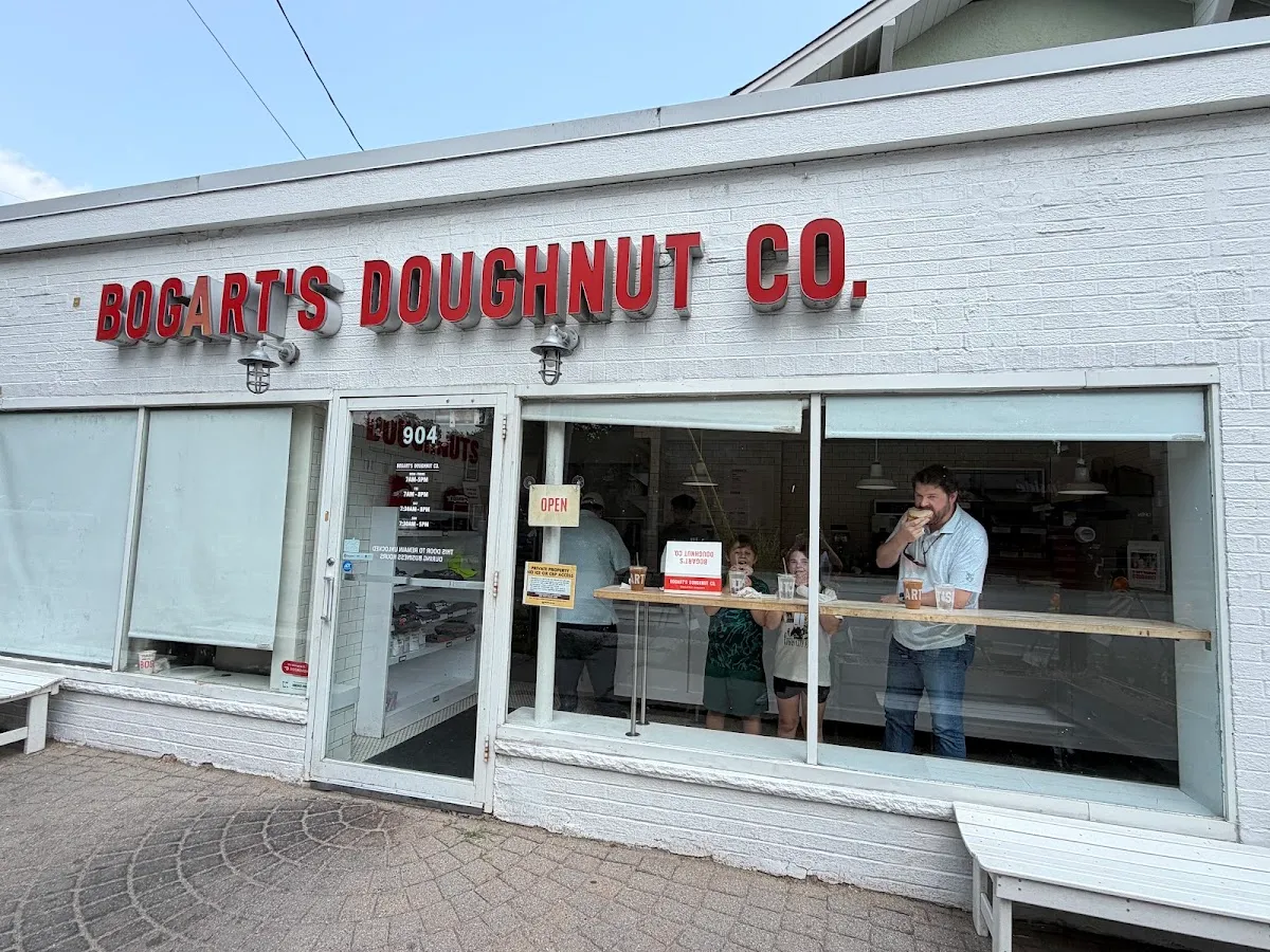 Bogart's Doughnut Co. (36th St) — foto 5