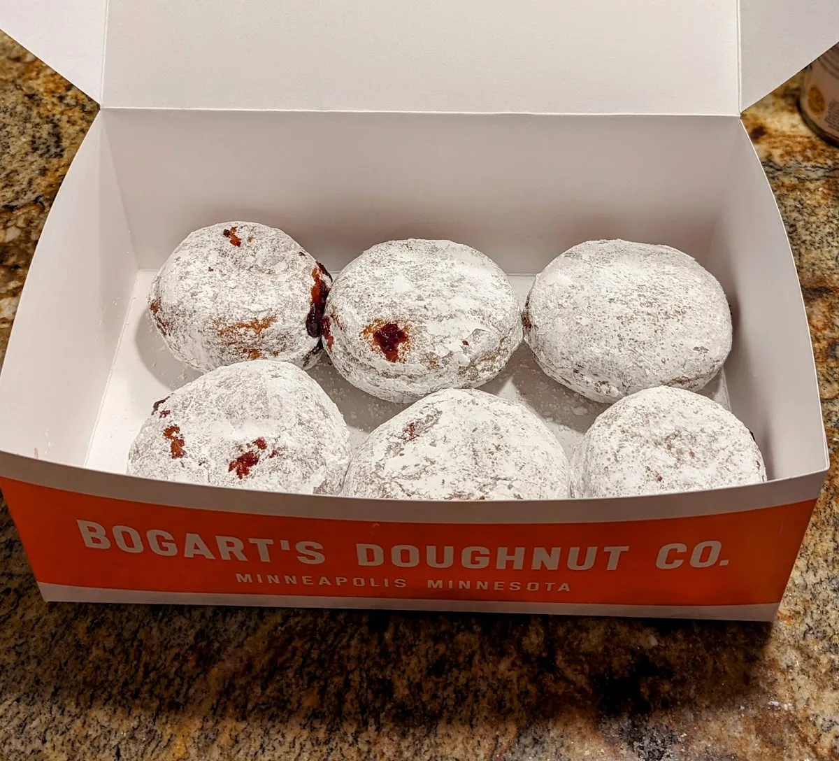 Bogart's Doughnut Co. (Excelsior Blvd) — photo 2
