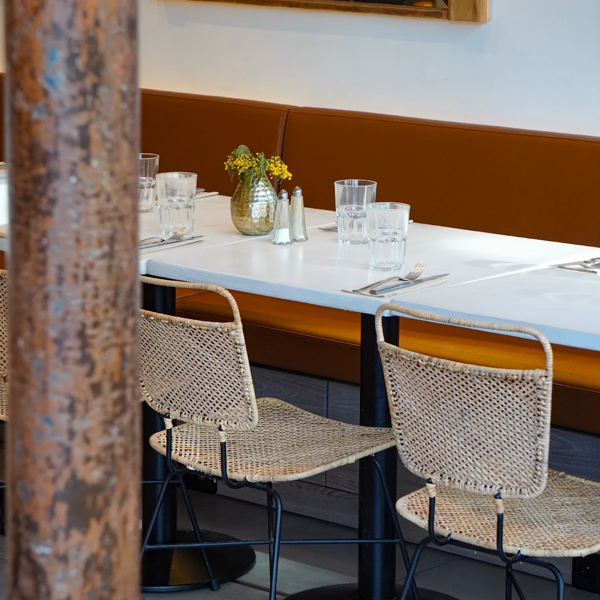 Bond Restaurant — foto 4