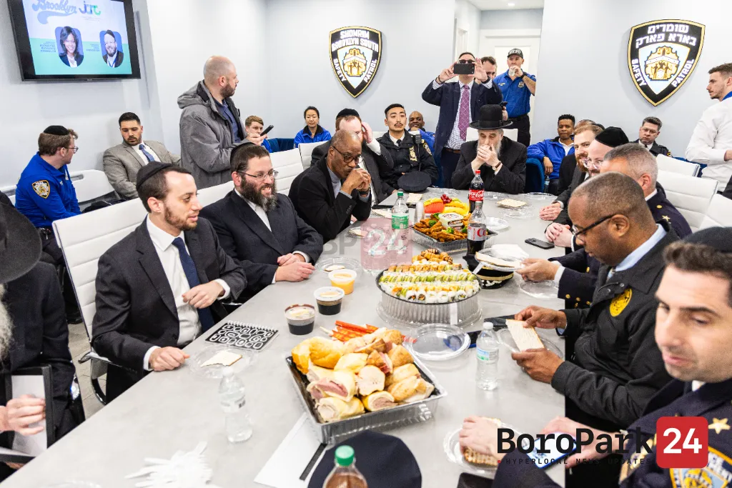 Boro Park Shomrim — foto 6