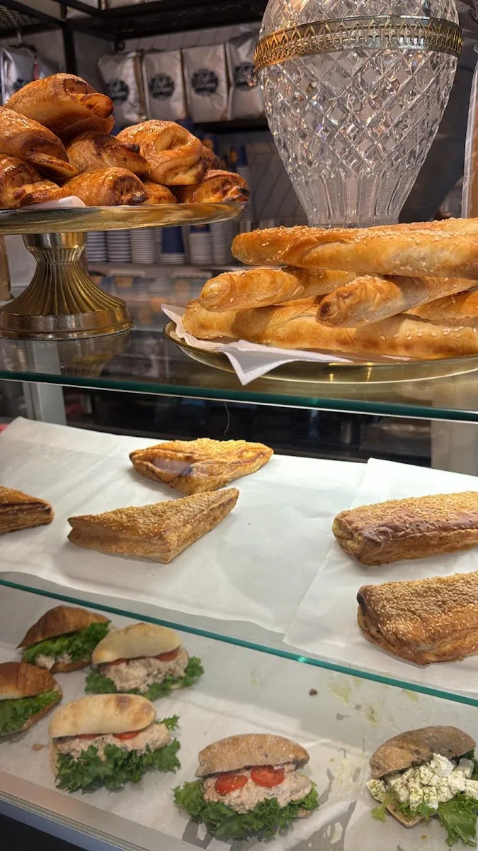 Boutique Cafe — photo 2