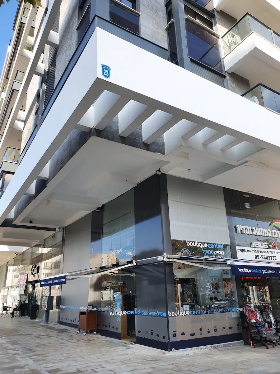 Boutique Central (Sokolov, Herzliya) — photo 3