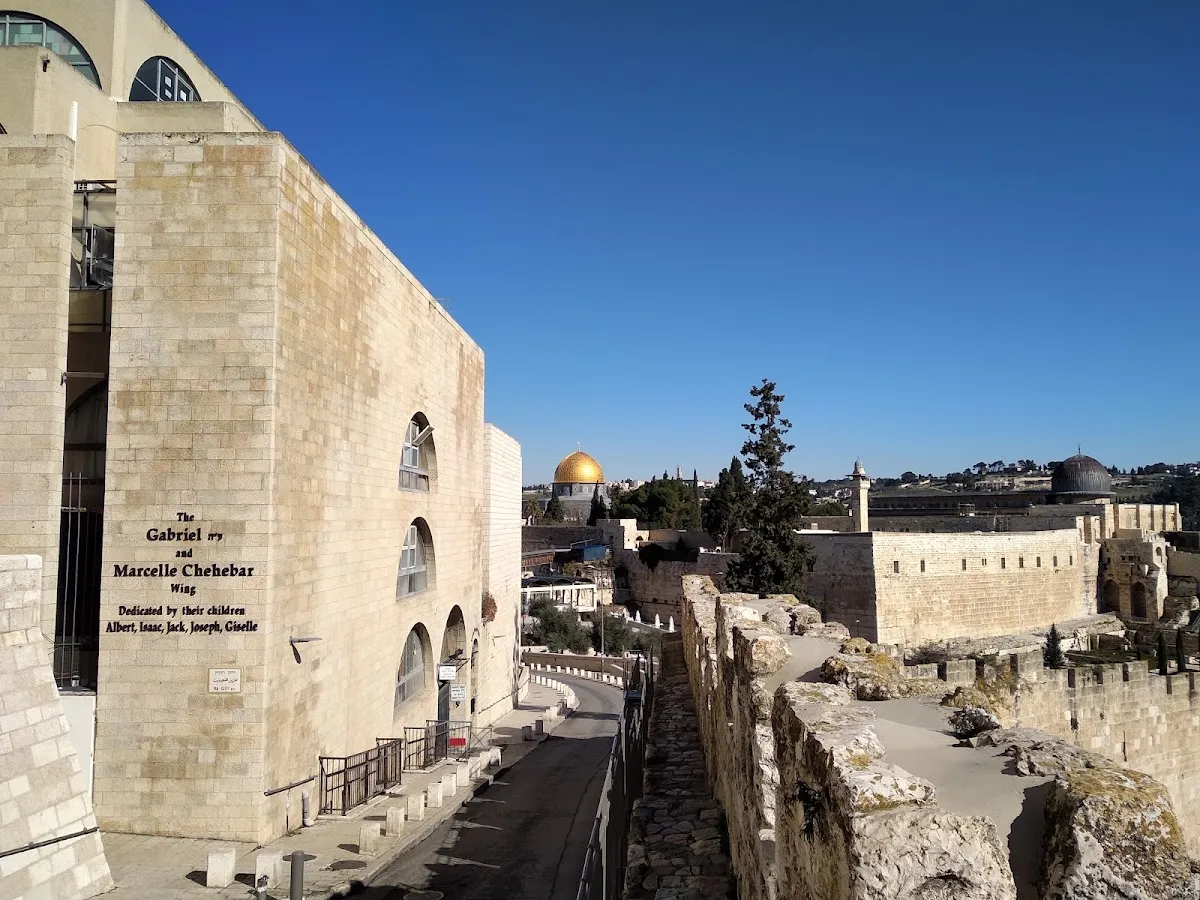 Breslov Chasidim Synagogue — foto 2