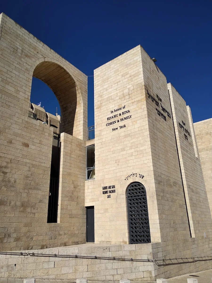Breslov Chasidim Synagogue — foto 3