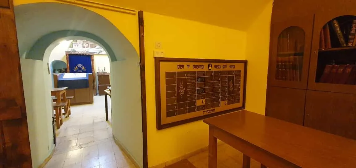 Breslov Chasidim Synagogue — foto 9