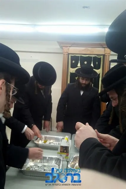 Breslov Shul - Mayunois HaNachal — foto 6