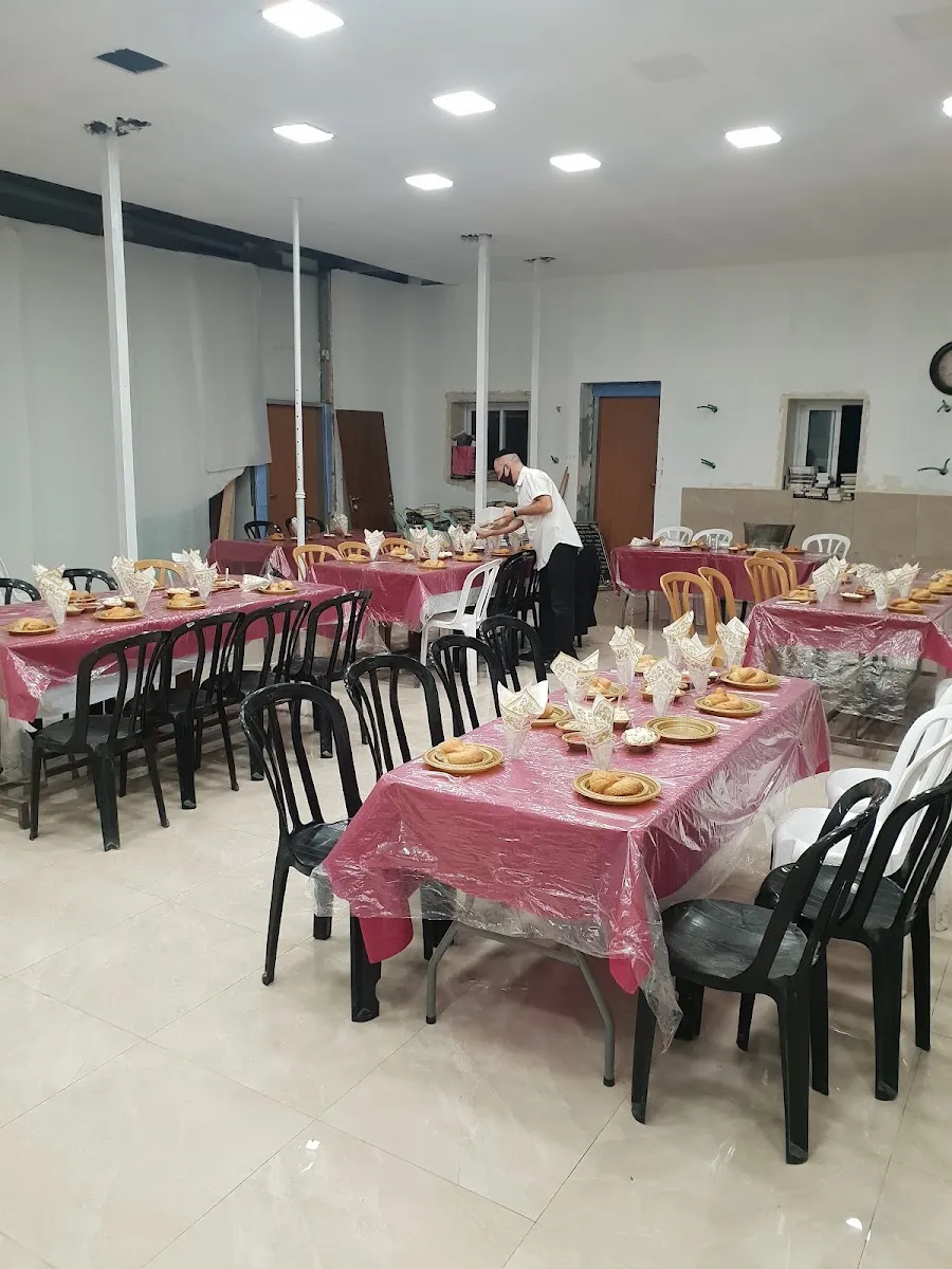 Breslov Synagogue (HaRav Shach St) — foto 3