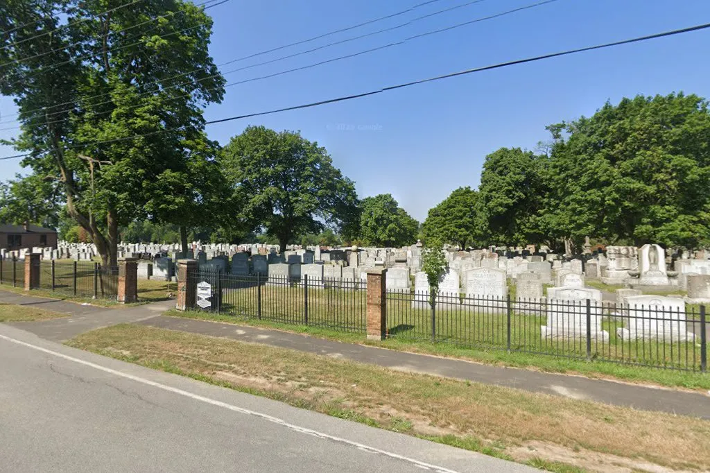 Brith Sholem Cemetery Old Section — foto 3