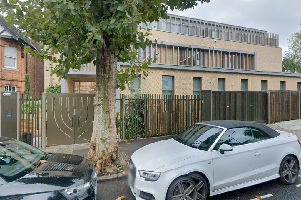 Brondesbury Park United Synagogue — foto 2