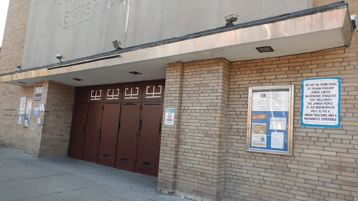 Bronx Jewish Center — foto 9