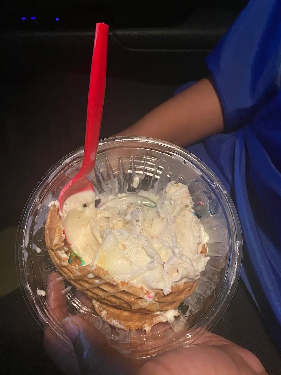 Bruster's Ice Cream - Sandy Springs — photo 9