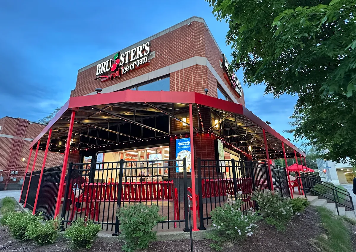 Bruster's Real Ice Cream (Shadyside) — photo 7