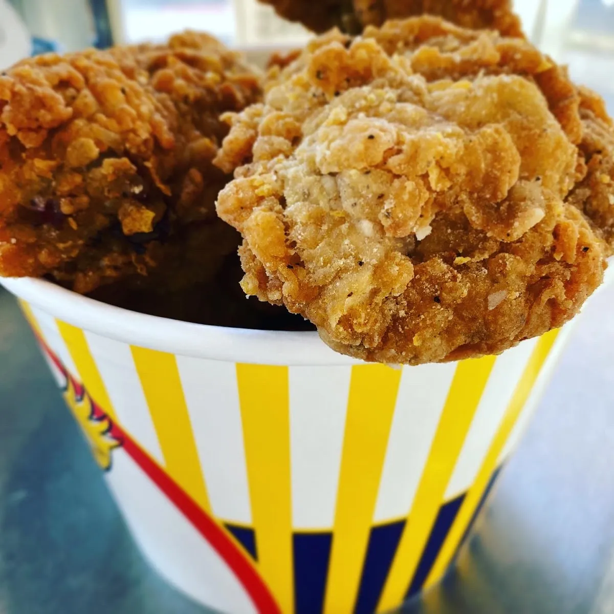 Buckets Fried Chicken — foto 4