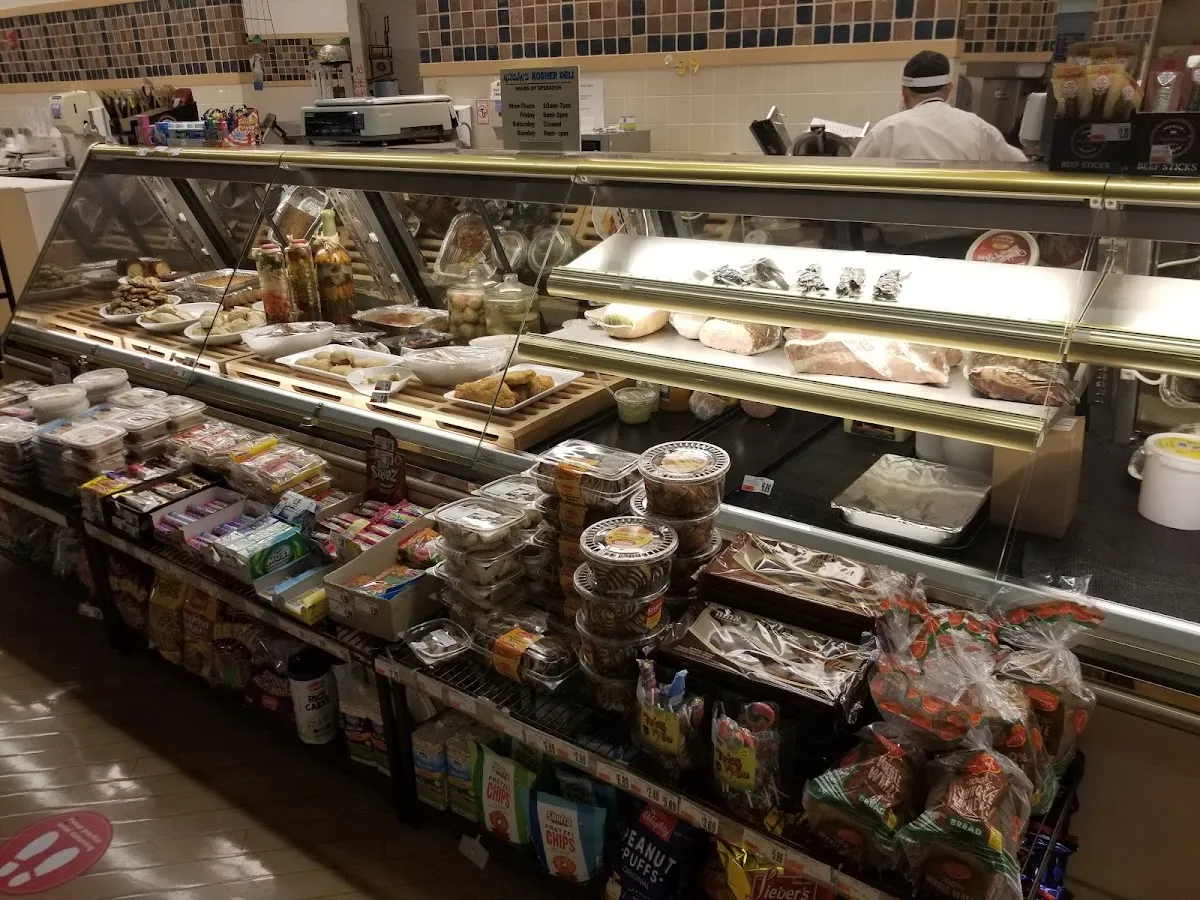 Buffalo Kosher Deli — foto 6