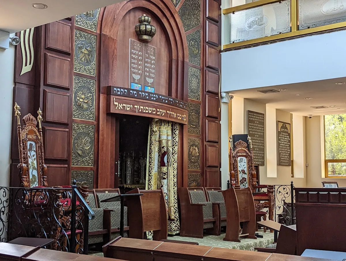Bukharian Jewish Congregation of Jamaica Estates — foto 4