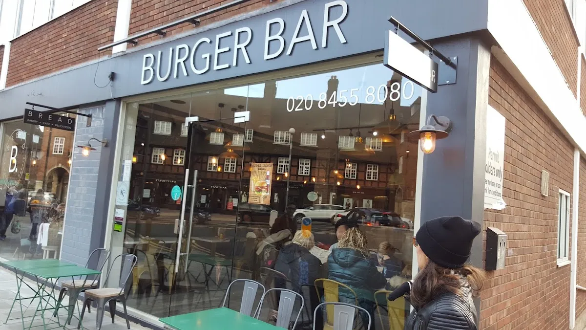 Burger Bar — photo 2