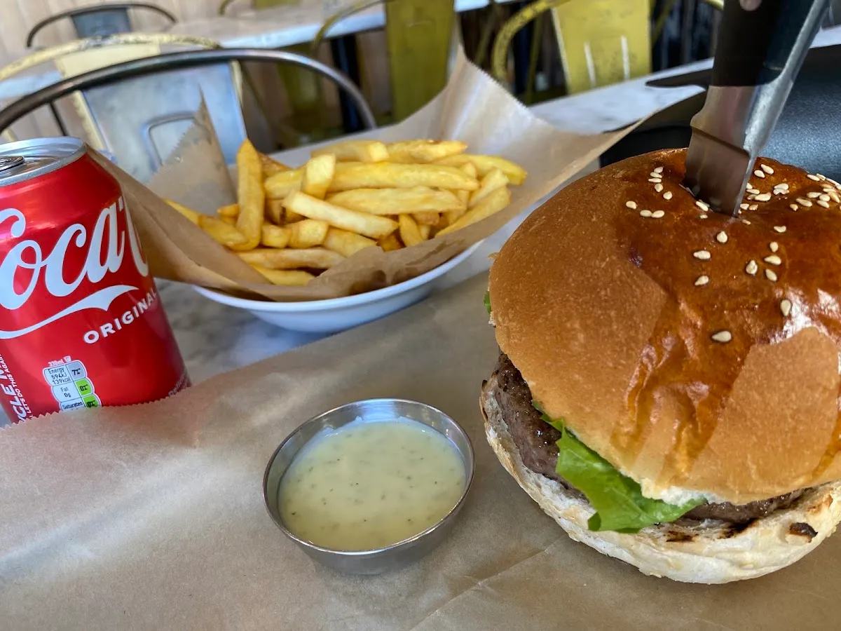 Burger Bar — photo 3