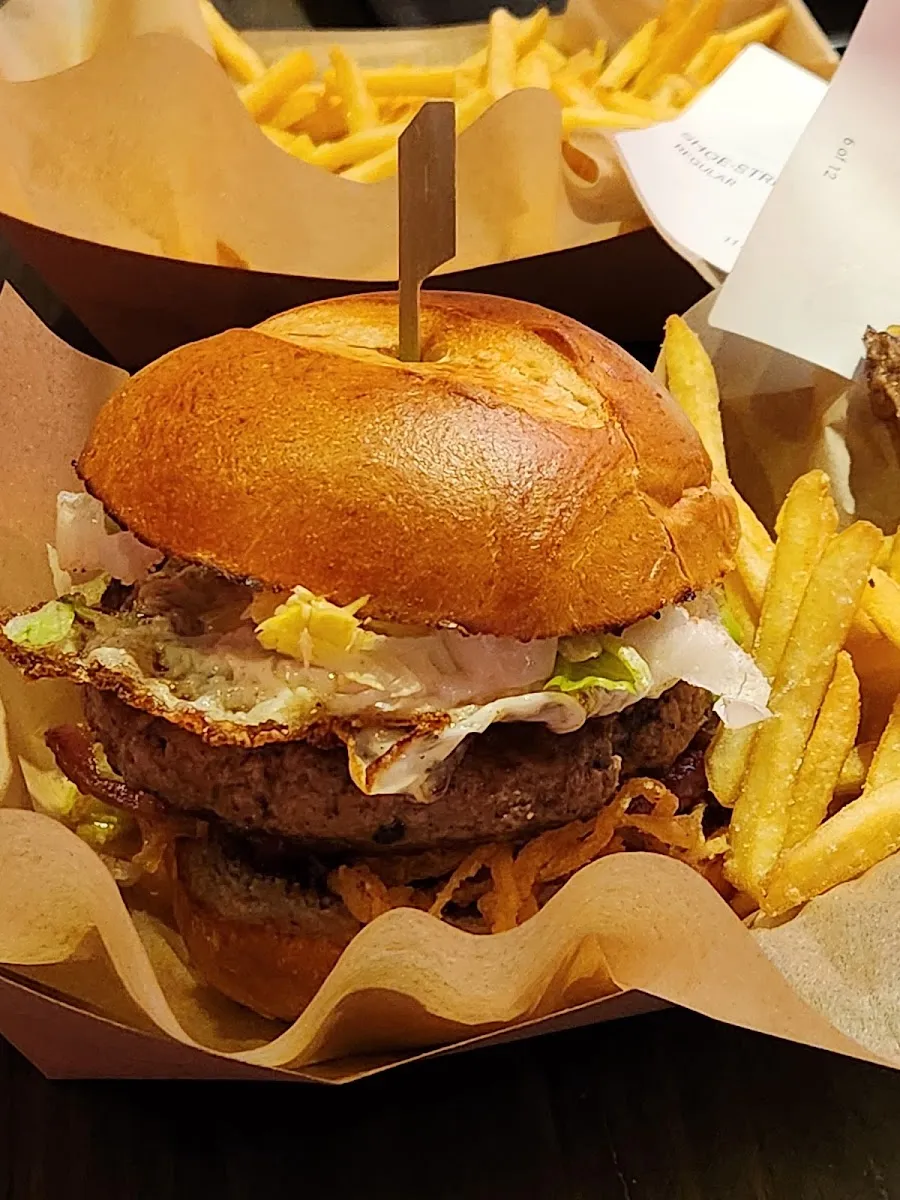 Burger Bar — photo 2
