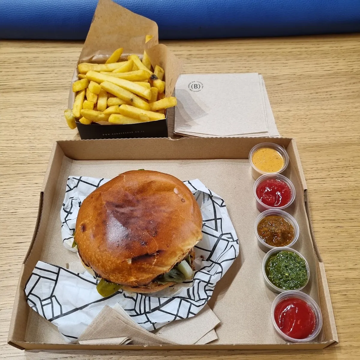 Burgers Bar (Azrieli Modiin) — foto 3