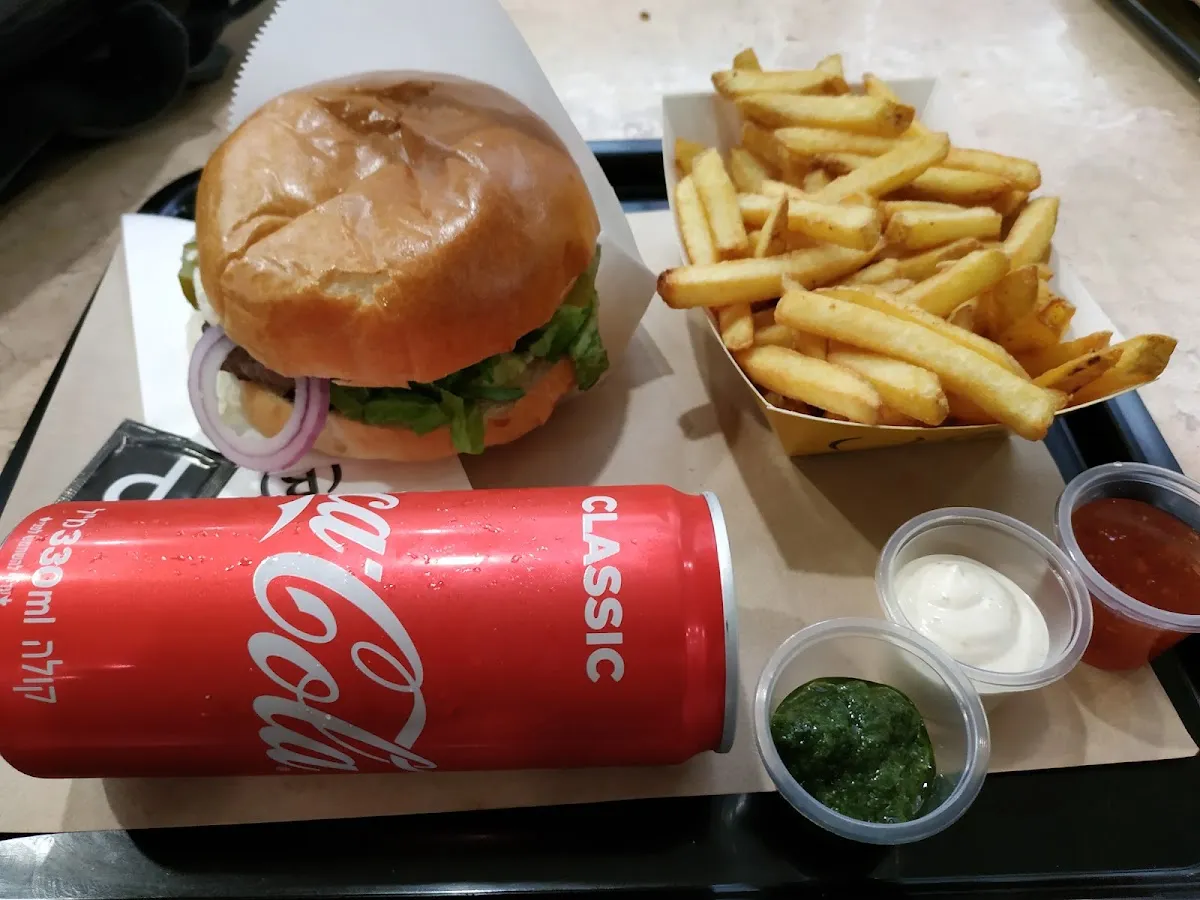 Burgers Bar (Central Bus Station) — foto 4