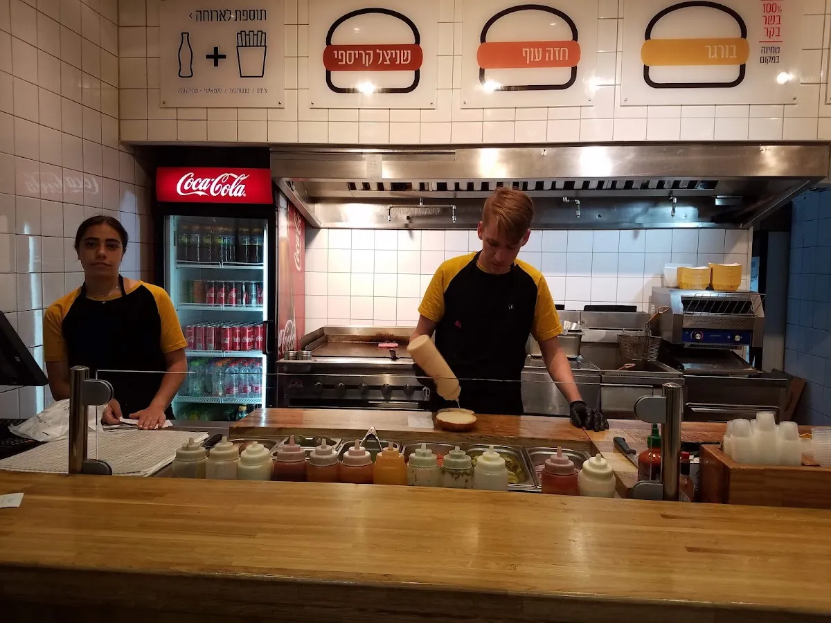 Burgers Bar (Central Bus Station) — foto 9