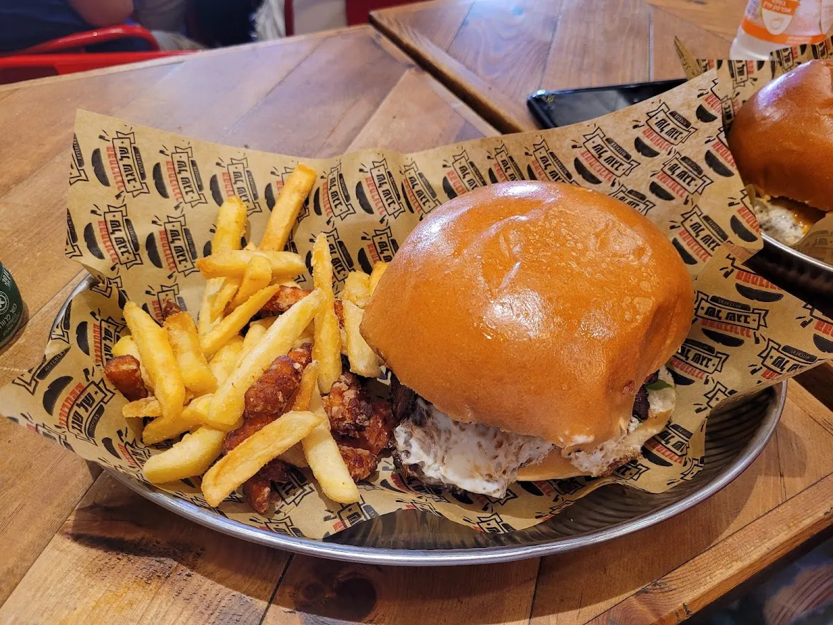 Burgers Bar (Etz Hayim) — foto 3