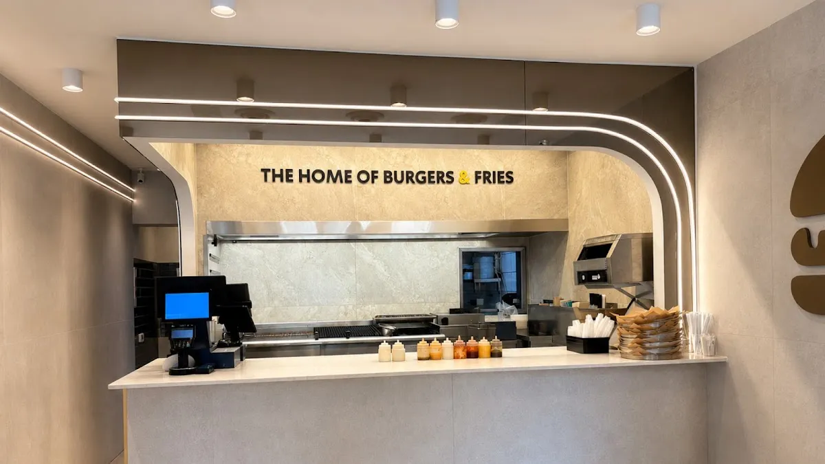 Burgers Bar (HaHagana)