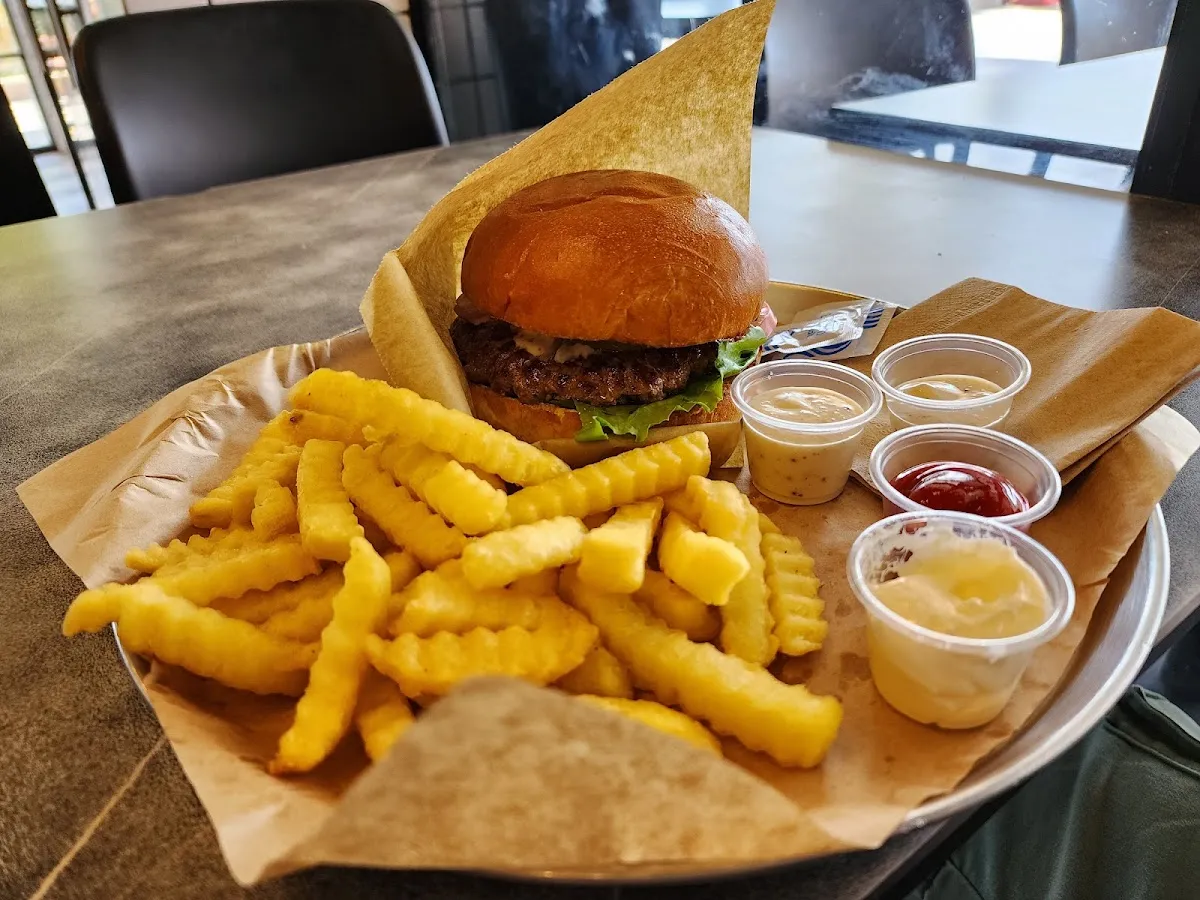 Burgers Bar (Pninat Eilat) — foto 3