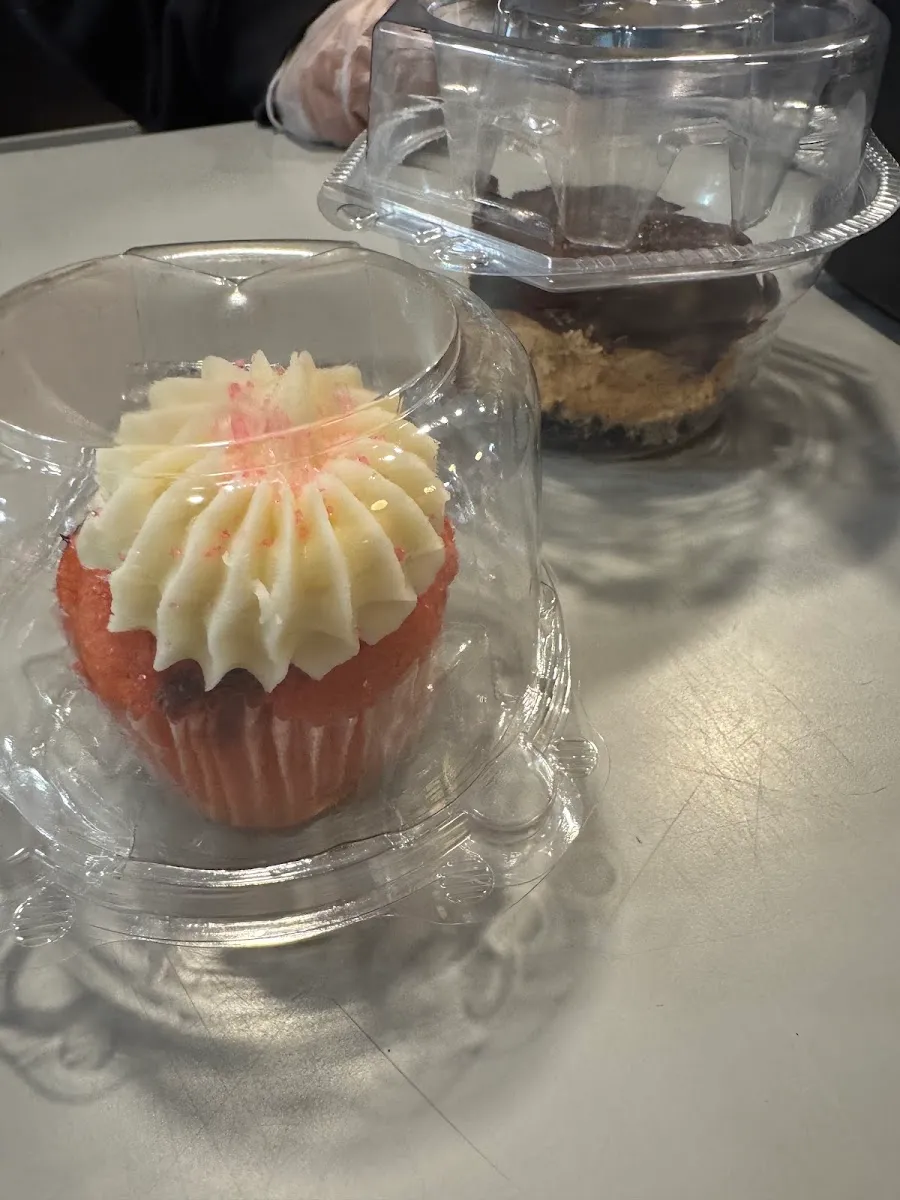 Buttercup BakeShop — photo 4