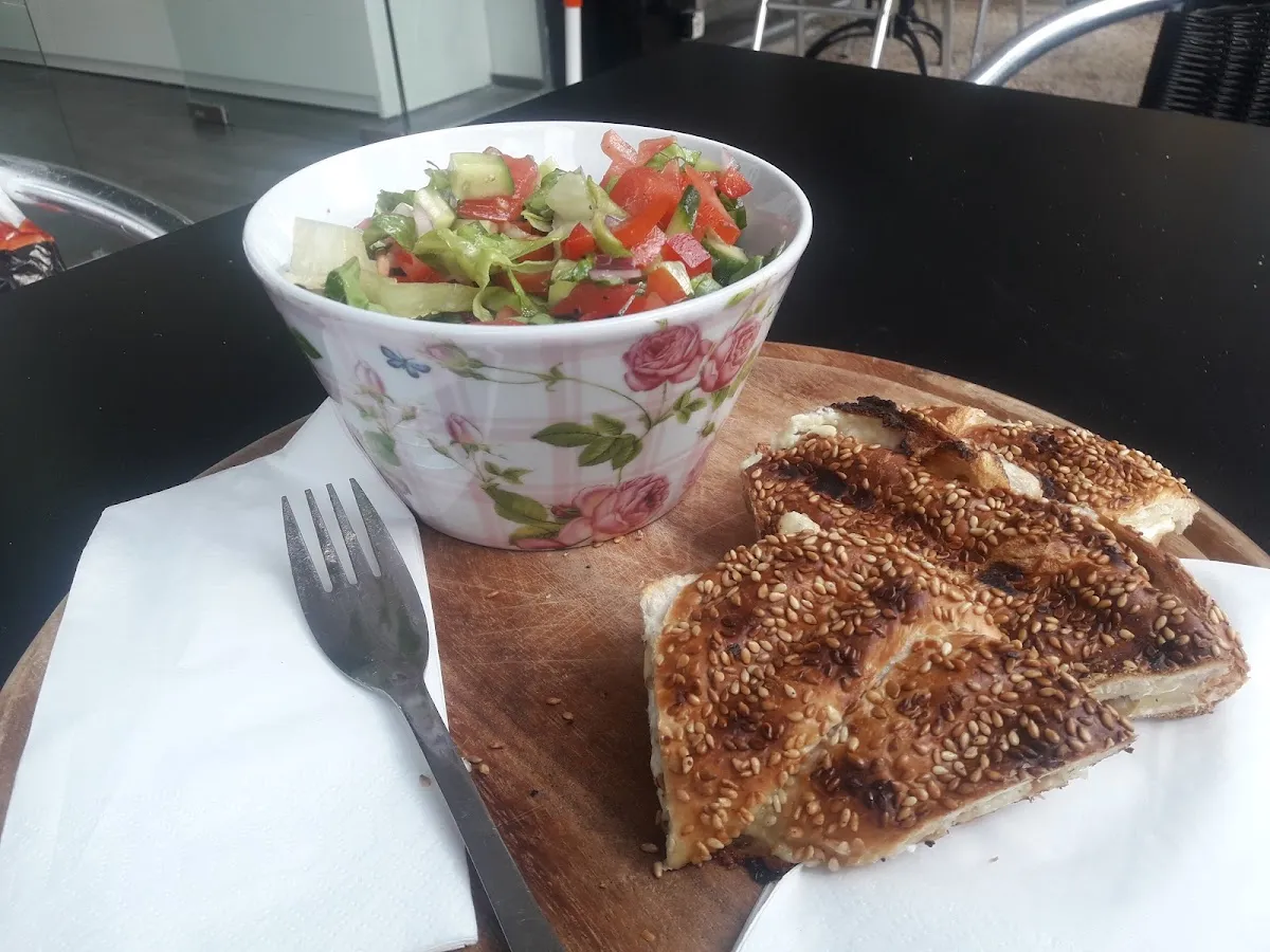 Cafe Bareli — photo 2
