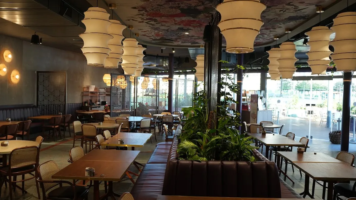 Café Gan Sipur Petah Tikva — foto 4