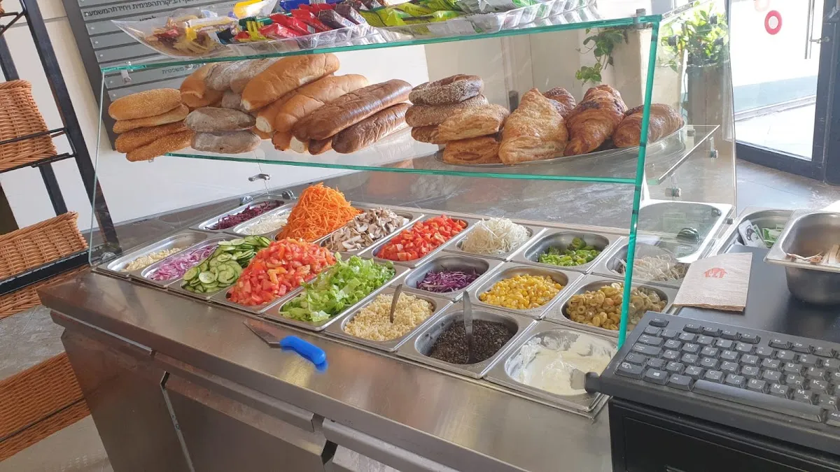 Cafe Dona (Supreme Court)