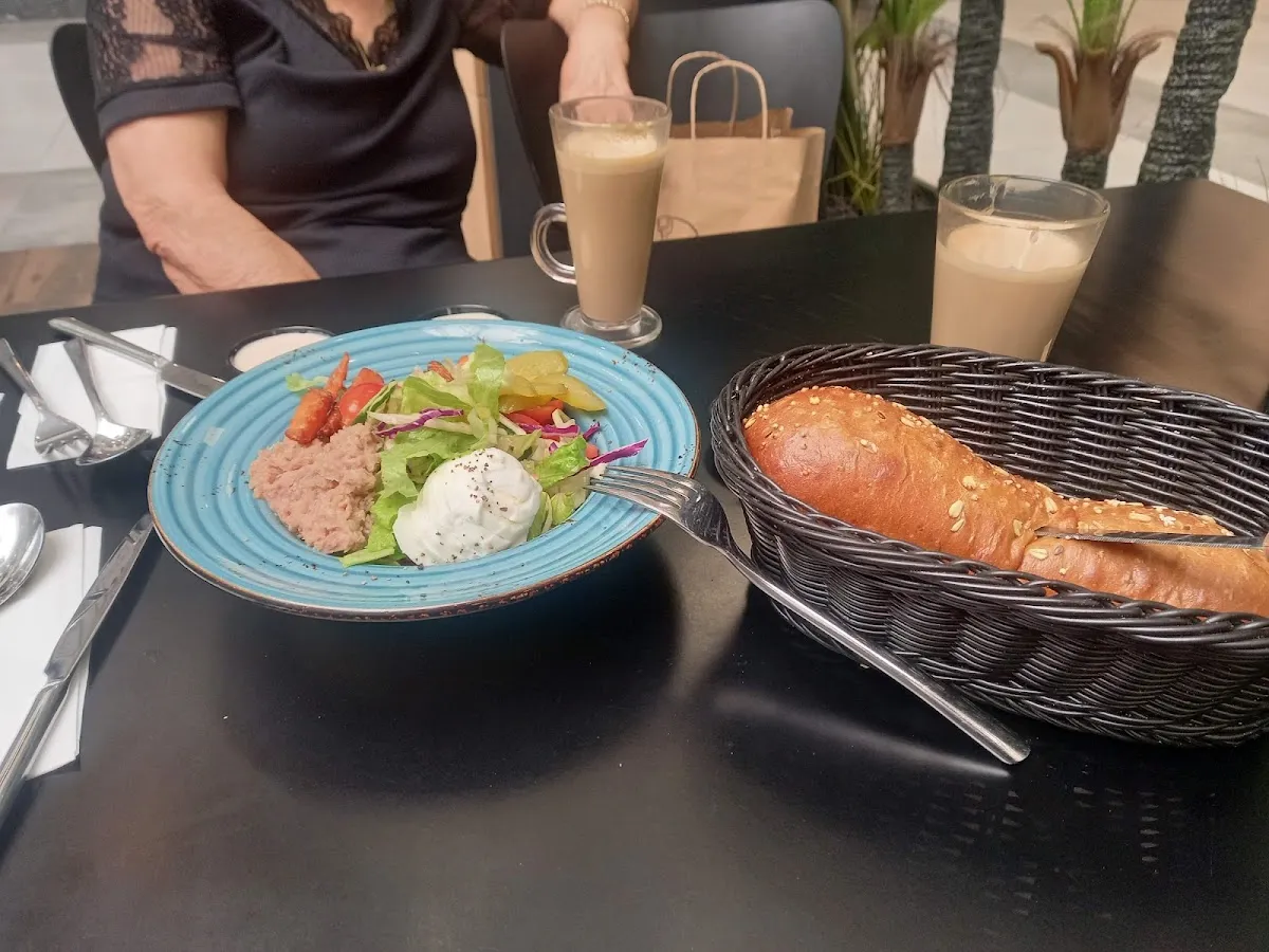 Cafe Frenchuk — foto 5